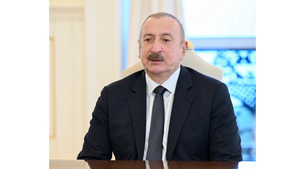 ilham-eliyev-behreynin-kralini-tebrik-edib