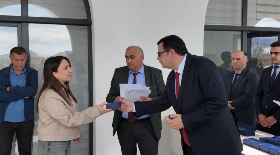 daha-366-nefer-agdam-sakini-dogma-yurda-qovushub