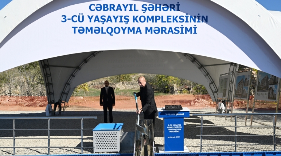 zeferden-boyuk-qayidisha-quruculugun-ve-edaletin-tarixi