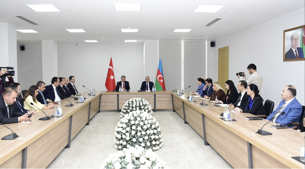 yap-merkezi-aparatinda-gorush-kechirilib-foto-7