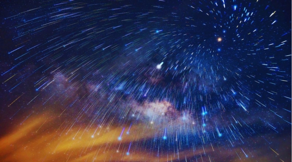 bdu-nun-astrofizika-kafedrasi-noyabrin-30-dek-leonid-meteor-yagishi-olacaq
