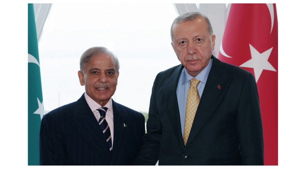 bakida-erdoganla-shahbaz-sherif-arasinda-gorush-olub