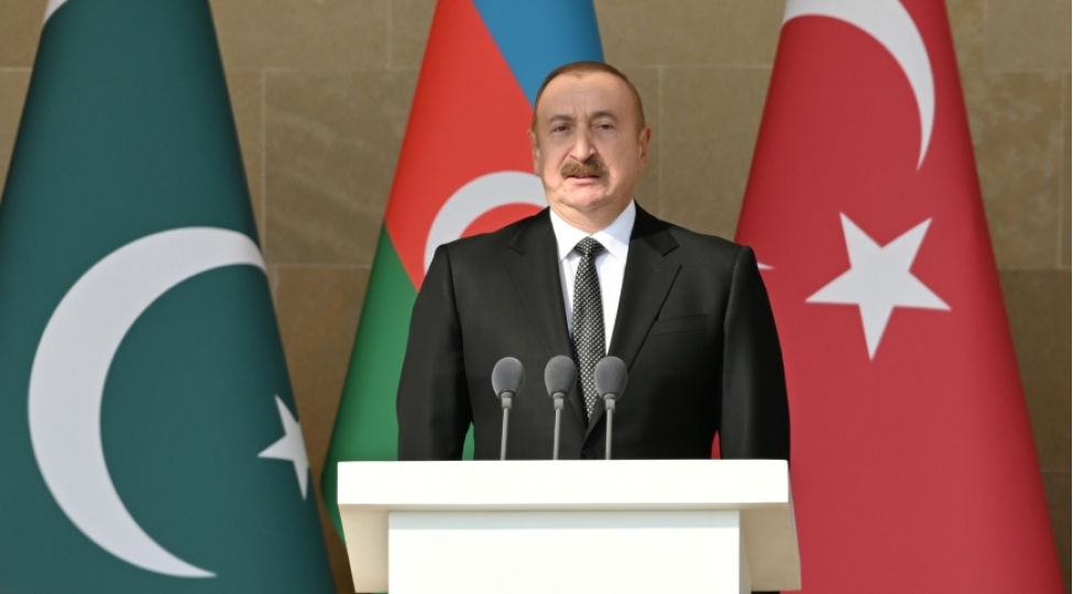 prezident-pakistan-herbchilerinin-paradda-ishtiraki-azerbaycan-turkiye-pakistan-xalqlarinin-ordularinin-birliyinin-tezahurudur
