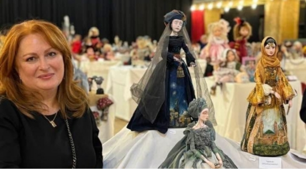 praqada-avropanin-en-boyuk-muellif-kuklalari-sergisi-achilib