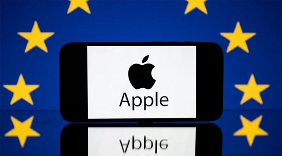 apple-yeni-ai-qanunlarini-ziddiyyet-teshkil-etmekde-ittiham-edib