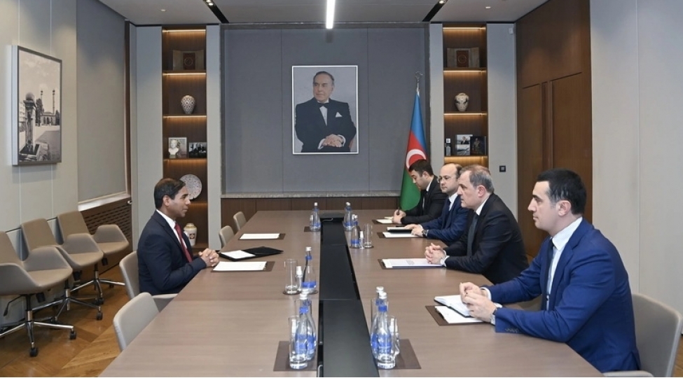 ceyhun-bayramov-banqladeshin-qeyri-rezident-sefirini-qebul-edib