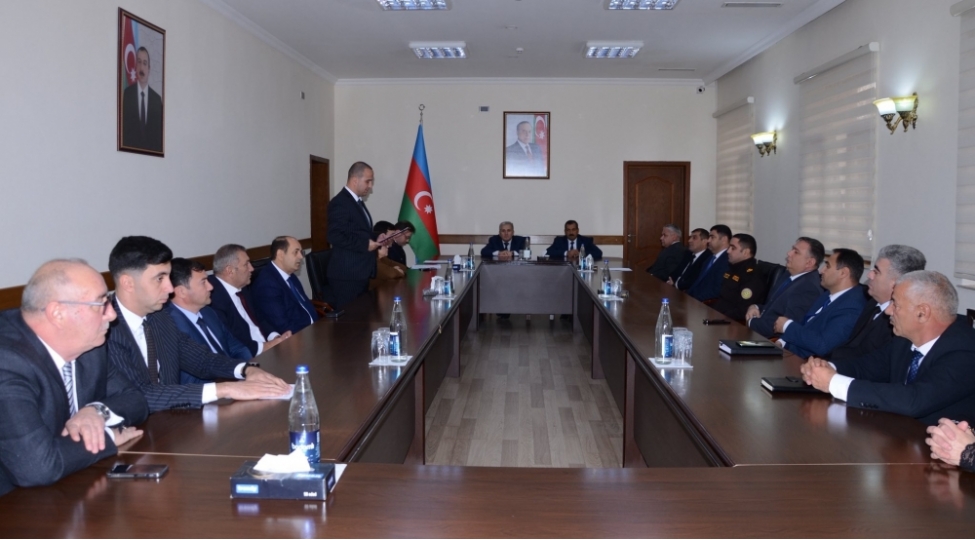 kurdemirde-12-noyabr-azerbaycan-respublikasinin-konstitusiya-gunu-munasibetile-deyirmi-masa-kechirilib