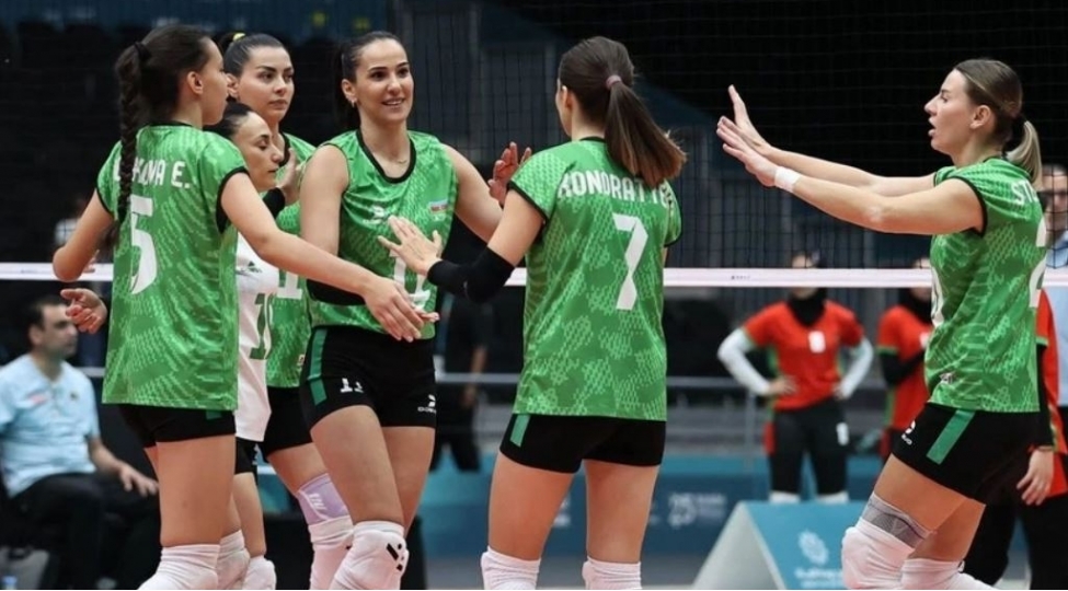 azerbaycanin-voleybol-millisi-gumush-medal-qazanib