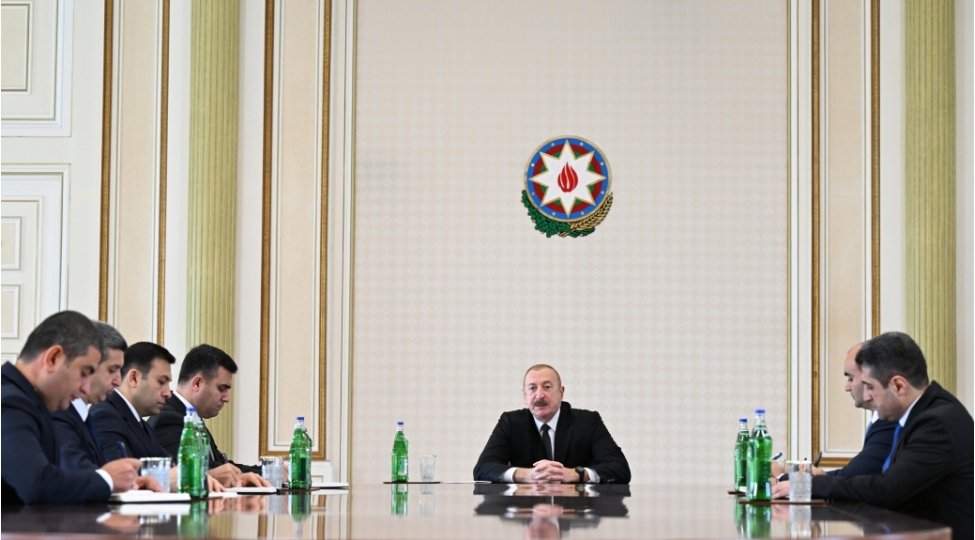 yeni-teyinatlar-deyishen-zamanin-yeni-idarechilik-ruhuna-chagirishdir