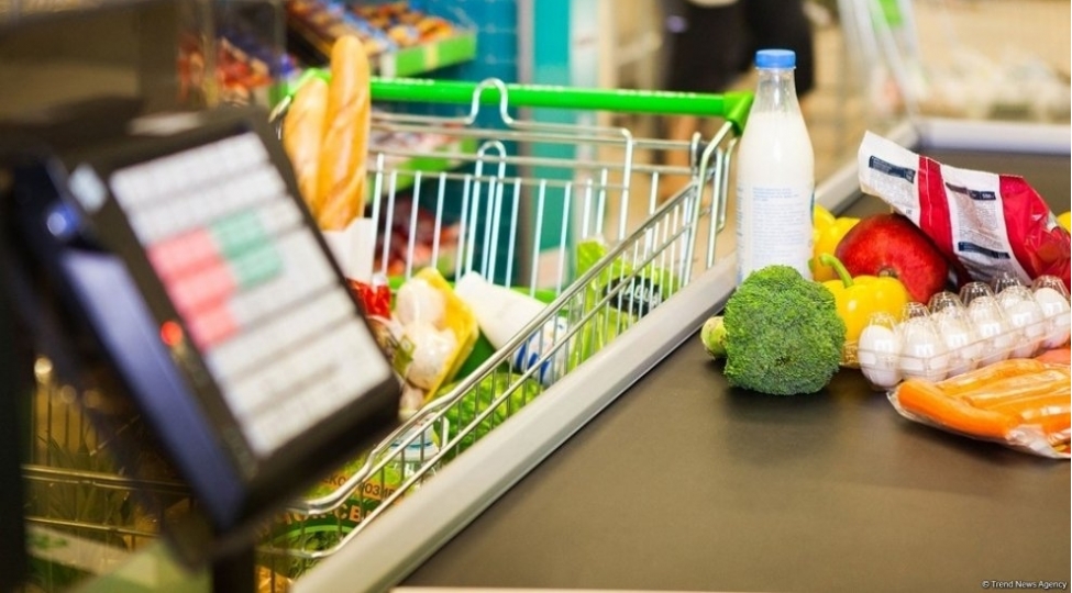 azerbaycanda-istehlak-bazari-5-e-yaxin-artib