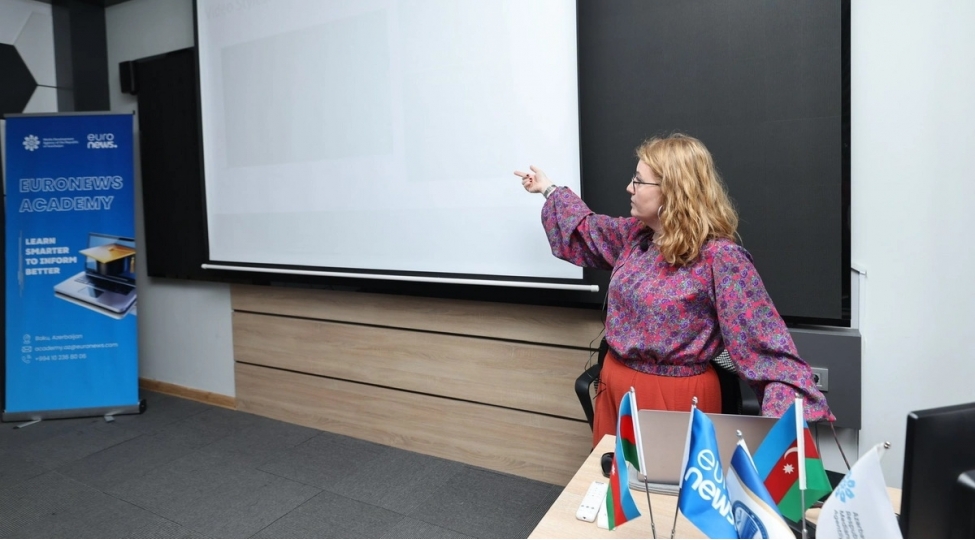 euronews-academy-cherchivesinde-kechirilen-reqemsal-jurnalistika-telim-proqrami-yekunlashib