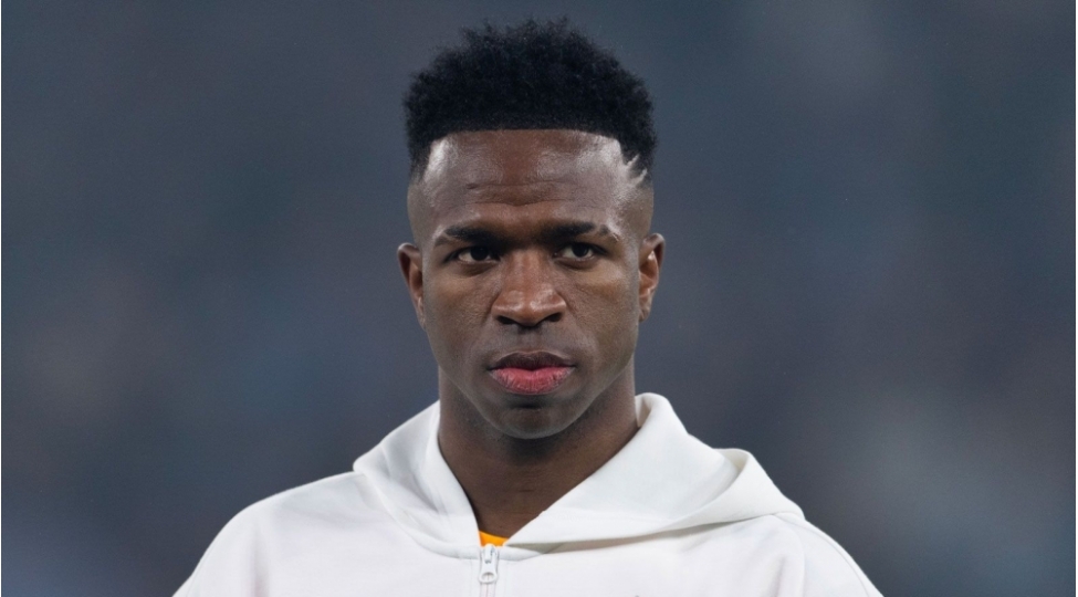 real-madrid-vinisiusla-bagli-qerarini-verdi-qalir-ya-gedir