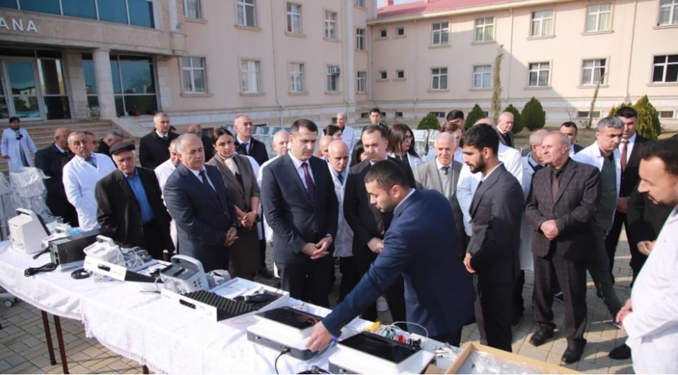 sherur-rayon-merkezi-xestexanasina-bir-sira-muhum-tibbi-avadanliqlar-verilib