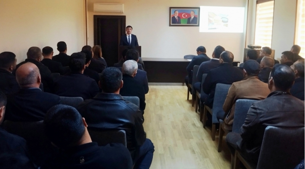 naxchivanda-vergiodeyicileri-ile-gorush-kechirilib