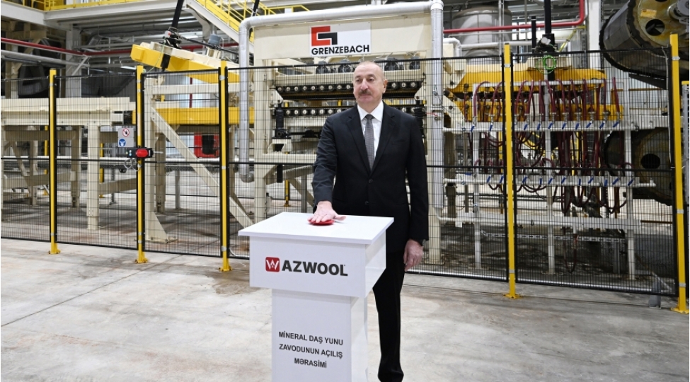 prezident-ilham-eliyev-azwool-mineral-dash-yunu-zavodunun-achilishinda-ishtirak-edib
