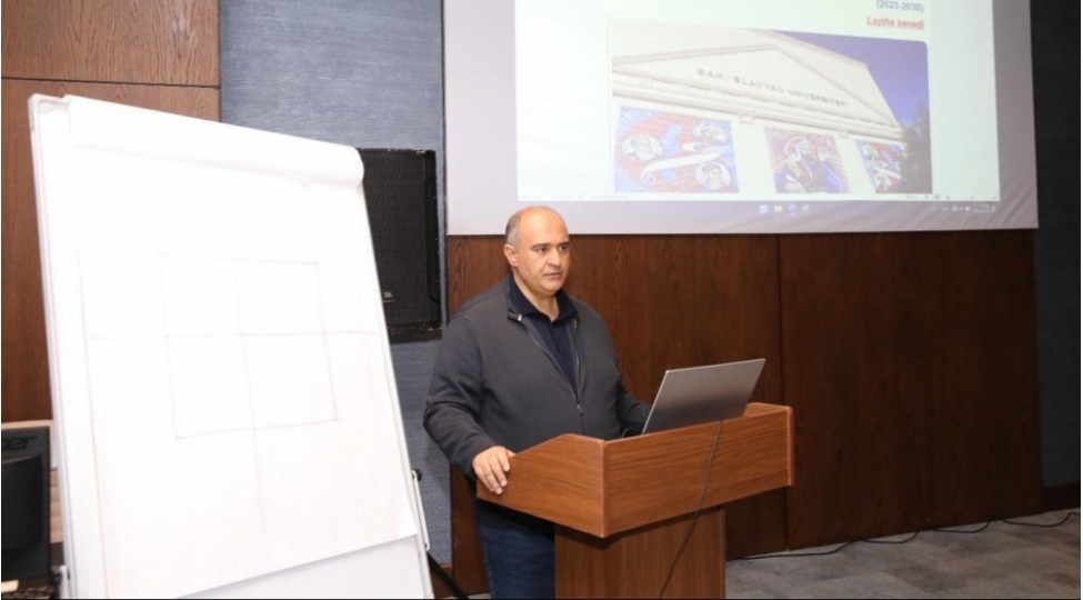 bsu-nun-rektoru-strateji-inkishaf-planinin-yenilenmish-redaksiyasinin-layihesinin-teqdimatini-edib