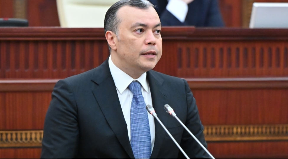 2029-cu-ilde-dovlet-neft-fondundan-budceye-transfertin-meblegi-6-milyard-dollara-qeder-azaldilacaq