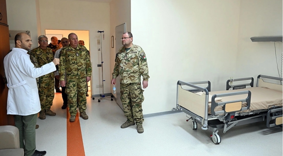 azerbaycan-ve-macaristanin-herbi-tibb-sahesinde-emekdashligi-muzakire-olunub