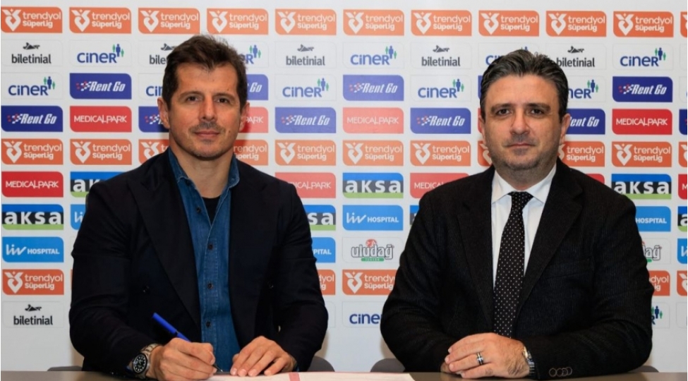 emre-belezoglu-istanbul-klubunun-bash-meshqchisi-teyin-olunub