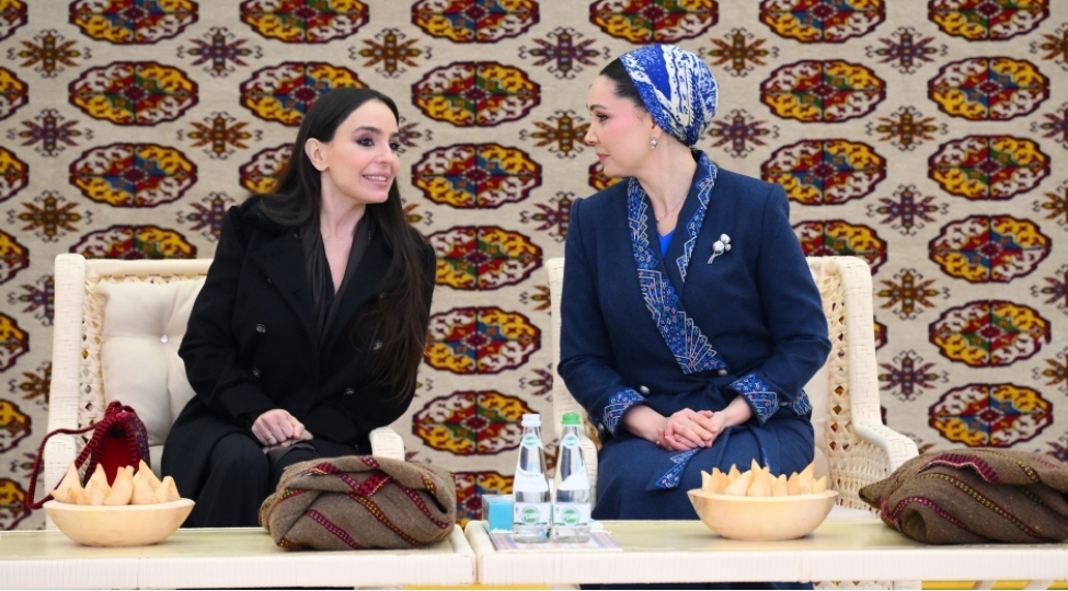 heyder-eliyev-fondunun-vitse-prezidenti-leyla-eliyeva-turkmenistan-milli-metbexine-hesr-olunan-sergide-ishtirak-edib