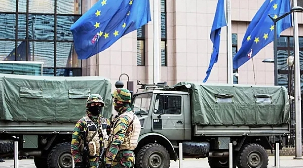 avropa-niye-yeniden-silahlanir