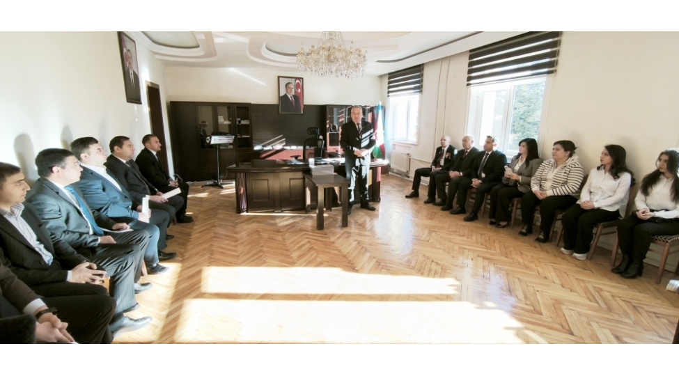 dashkesende-partiya-feallari-ile-gorush-kechirilib