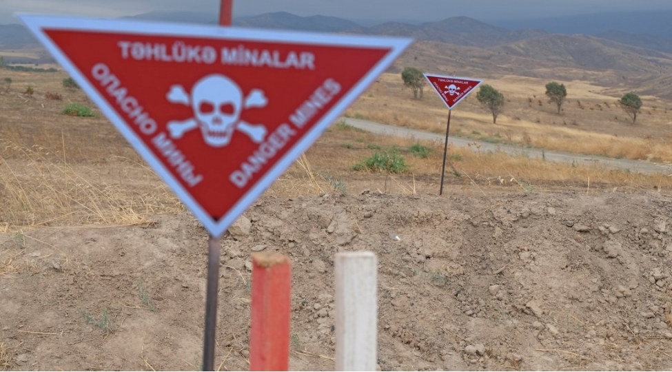 anama-azad-olunmush-erazilerdeki-qebiristanliqlarda-mina-riski-davam-edir