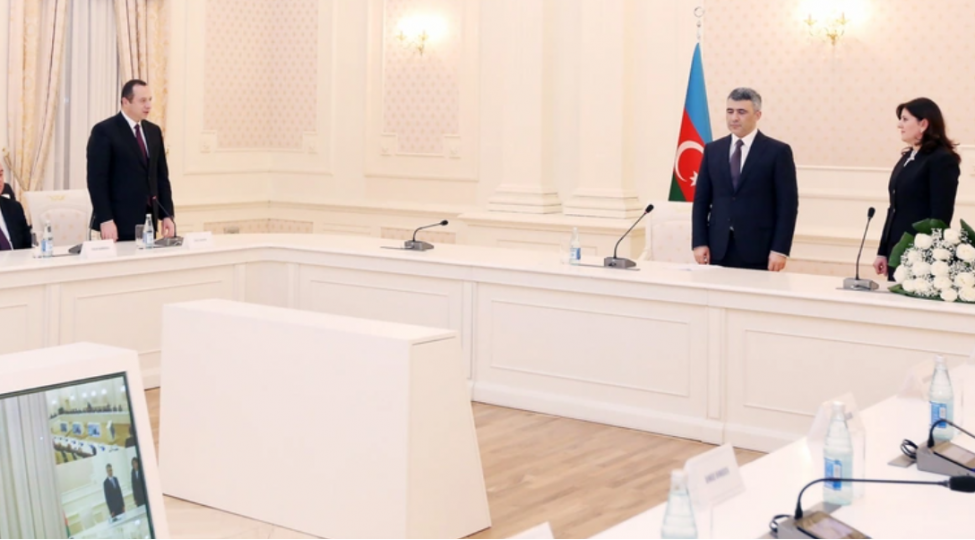 inam-kerimov-naxchivan-ali-mehkemesinin-yeni-sedri-ile-gorushub