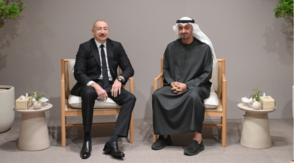 azerbaycan-bee-munasibetleri-esl-terefdashliq-ve-dostluq-numunesi