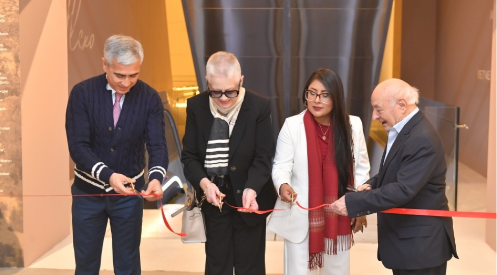 and-ve-qafqaz-daglari-arasinda-texeyyul-dunyasi