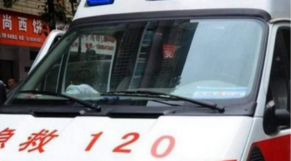 golmecheye-dushen-avtomobilde-olan-sekkiz-nefer-olub