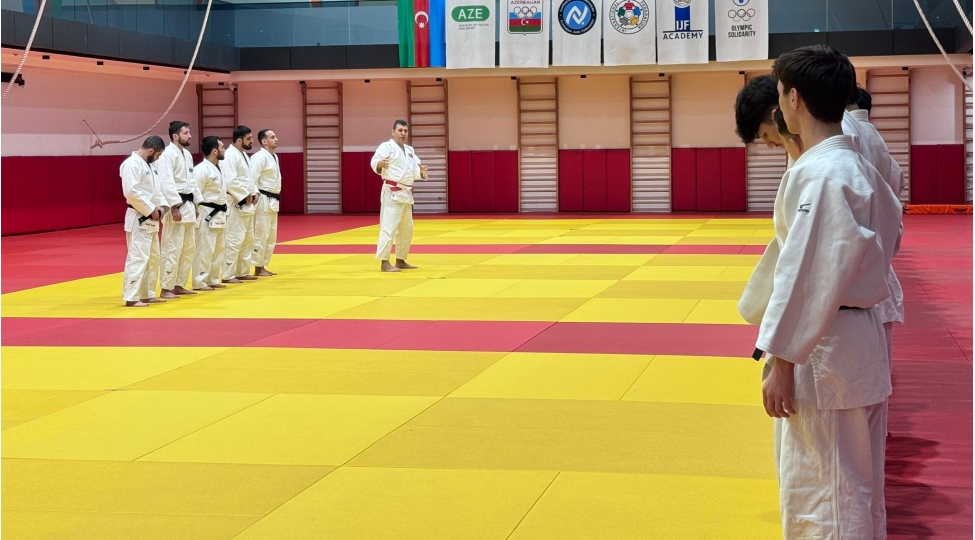 acf-meshqchiler-uchun-seminar-ve-imtahan-teshkil-edib