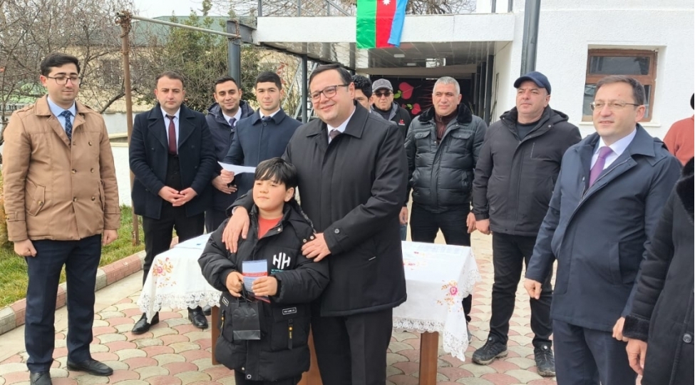 hadrutda-daha-13-aileye-evlerinin-acharlari-teqdim-olunub