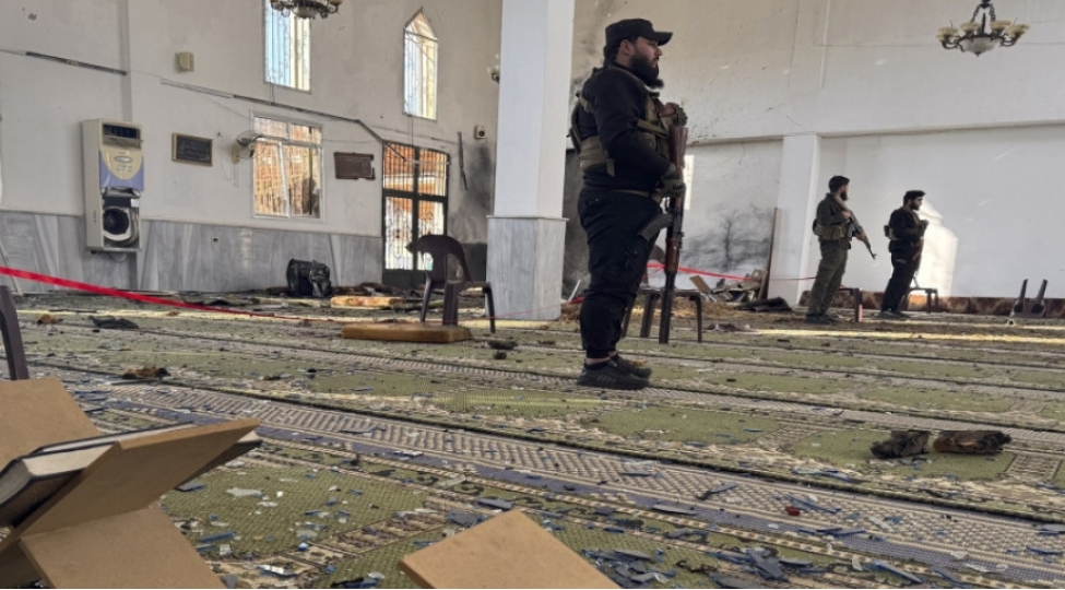 suriyada-mescidde-partlayish-neticesinde-olenlerin-sayi-artib