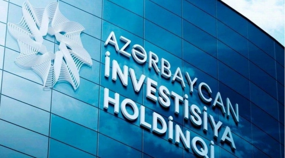 azerbaycan-investisiya-holdinqinin-sozchusu-deyishib