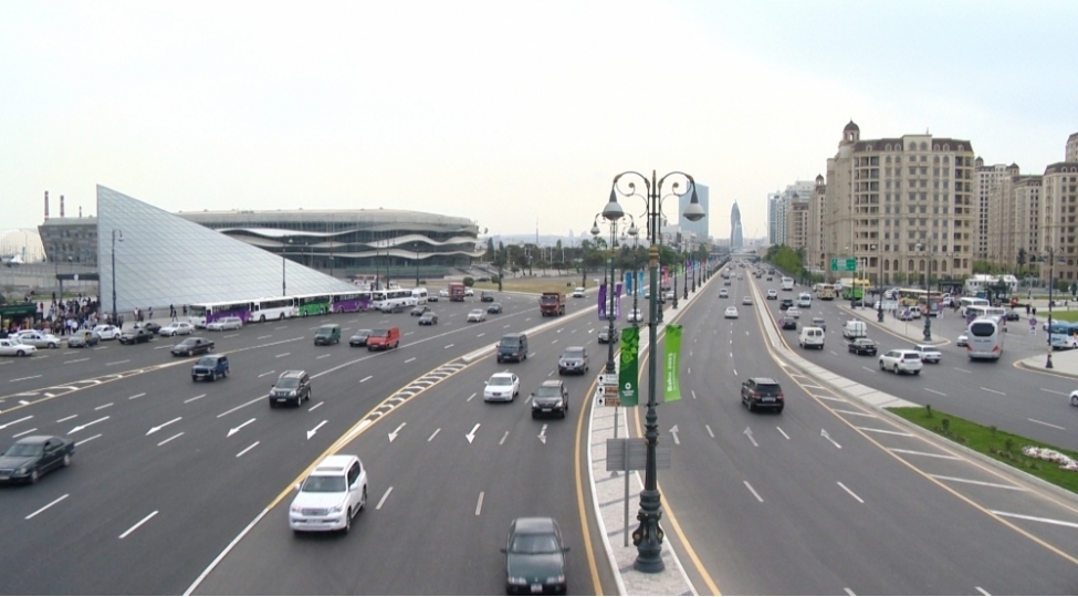 baki-ve-etraf-erazilerde-neqliyyat-infrastrukturu-nece-tekmilleshdirilir-ekspert-achiqlayir