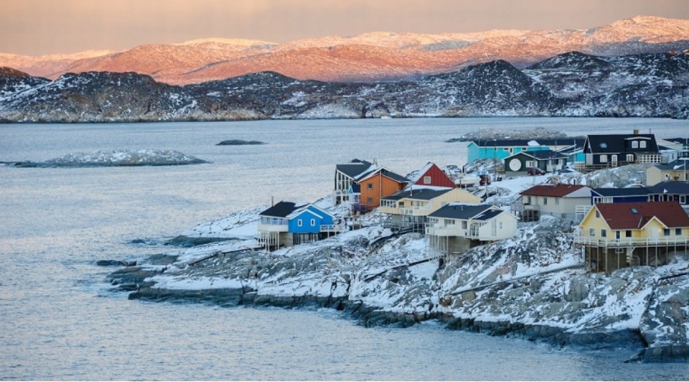 qrenlandiyada-temperatur-rekordu-iqtisadiyyatin-yeniden-istiqametlenmesine-sebeb-olub