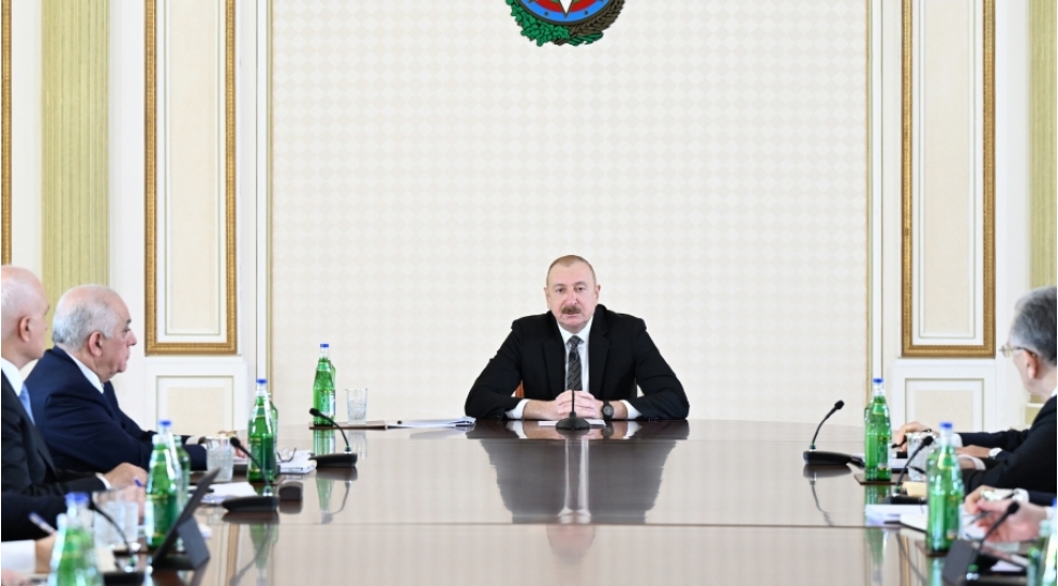 azerbaycan-prezidenti-yagish-sularinin-idare-olunmasi-uchun-bakinin30-kuchesinde-yeni-kollektor-shebekesi-qurulacaq