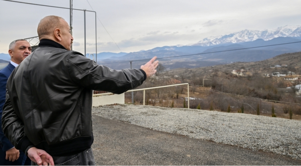 prezident-ilham-eliyev-agdere-rayonunun-heyvali-kendinde-gorulmush-ishlerle-tanish-olub