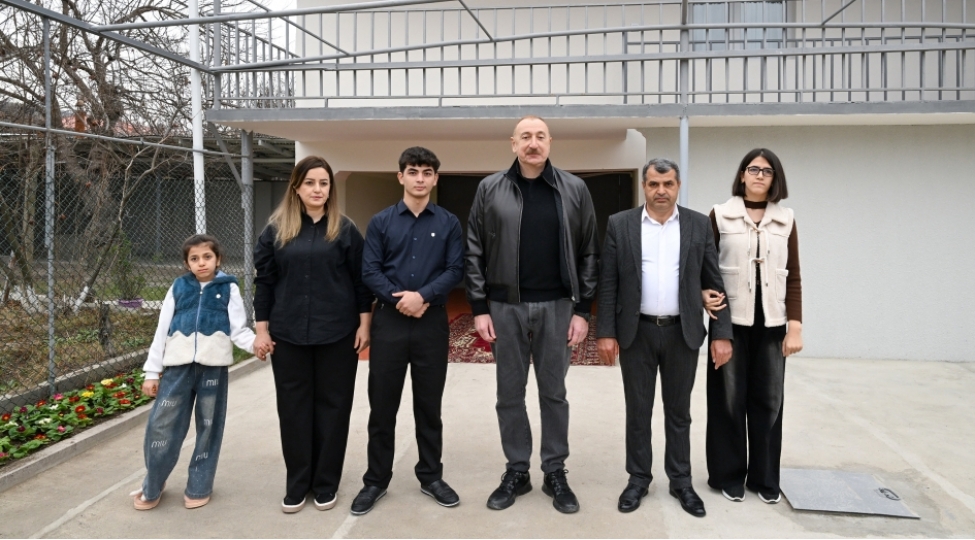 prezident-ilham-eliyev-agdere-rayonunun-ashagi-oratag-kendinde-gorulmush-ishlerle-tanish-olub-yenilenib