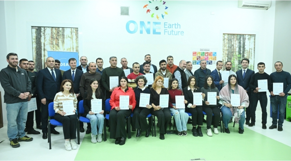 idea-nin-teshebbusu-ile-mesuliyyetli-ekoturizm-beledchiliyi-uzre-telim-proqrami-teshkil-olunub