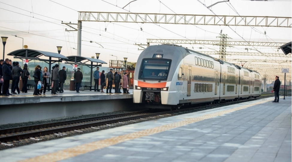 baki-agstafa-baki-istiqametinde-elave-qatar-reysleri-teyin-edilib-15