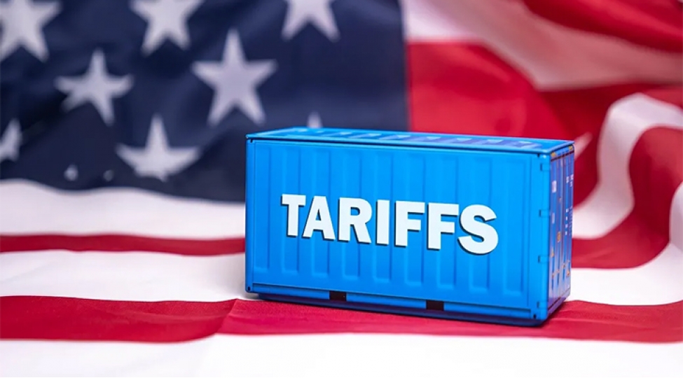 donald-tramp-butun-idxal-mehsullarina-10-tarif-tetbiq-edecek