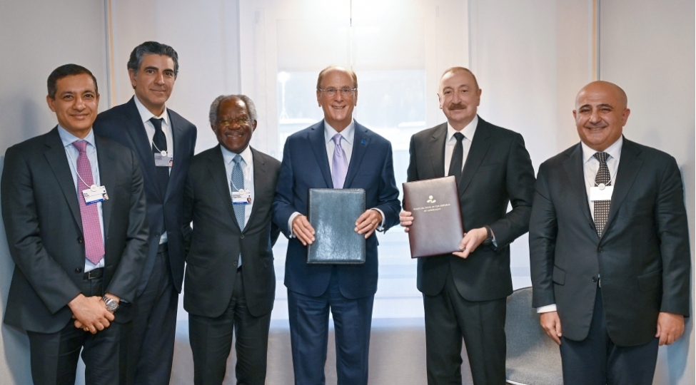 prezident-blackrockun-bash-icrachi-direktorunu-ve-global-infrastructure-partners-shirketinin-tesischisi-sedri-ve-bash-icrachi-direktoru-ile-gorushub