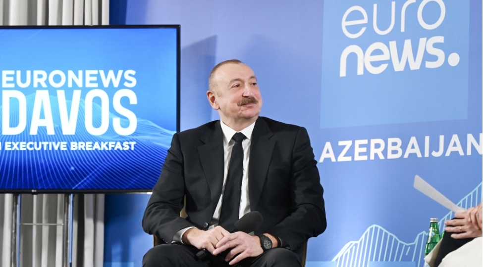 beynelxalq-munasibetler-yeni-eraya-qedem-qoyur