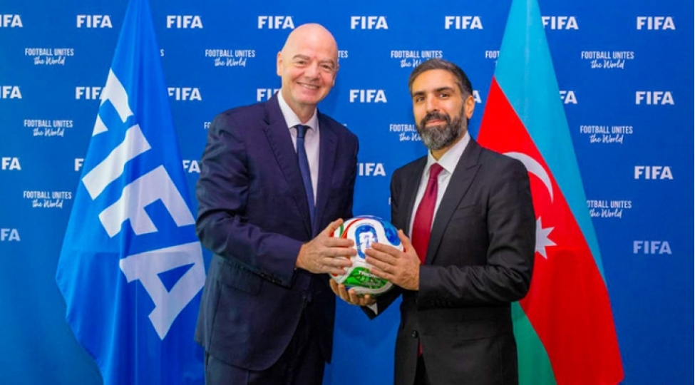 rovshen-necef-fifa-prezidenti-ile-gorushub