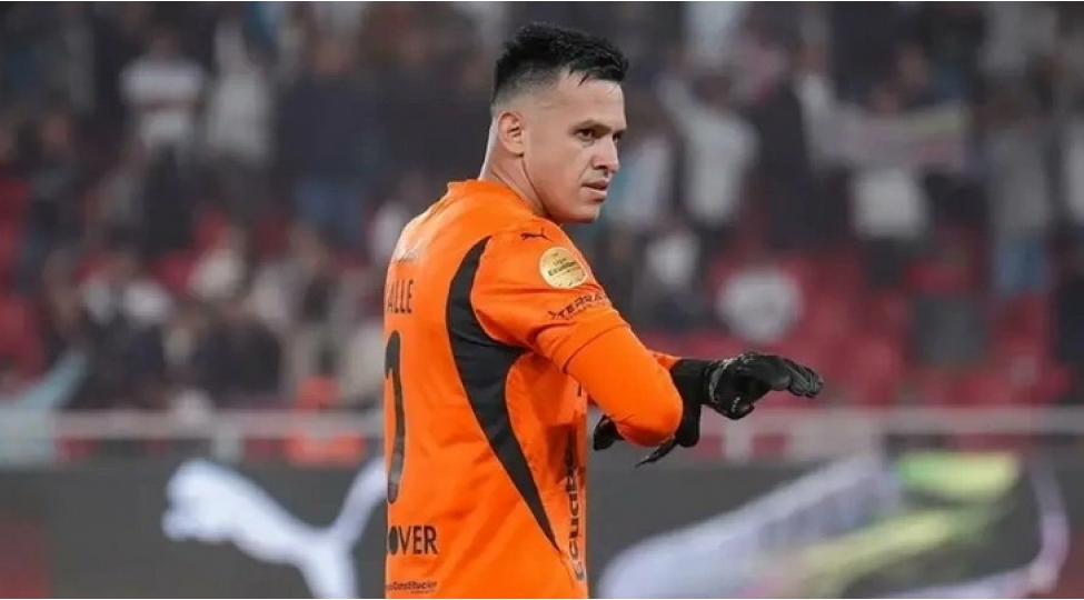 milli-uzvu-serxosh-veziyyetde-avtomobil-idare-etdiyi-uchun-saxlanilib