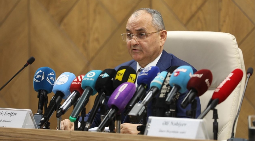 1351-ton-istifadeye-yararsiz-pestisid-ve-chirklenmish-torpaq-qati-dashinib