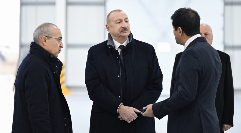 sumqayit-senaye-parkinda-karton-ve-qutu-taralarinin-istehsali-muessisesinin-achilishi-olub