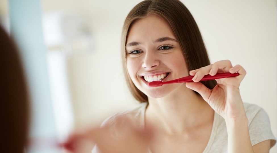 dishleri-agartmagin-yeni-usulu-oxuyun-xeberiniz-olsun